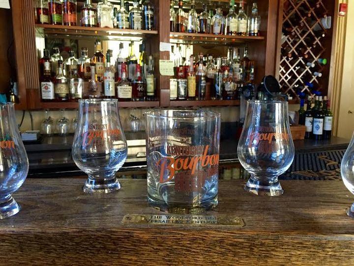 The Woodford Inn Versailles エクステリア 写真