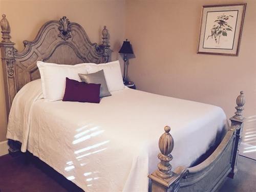 The Woodford Inn Versailles エクステリア 写真